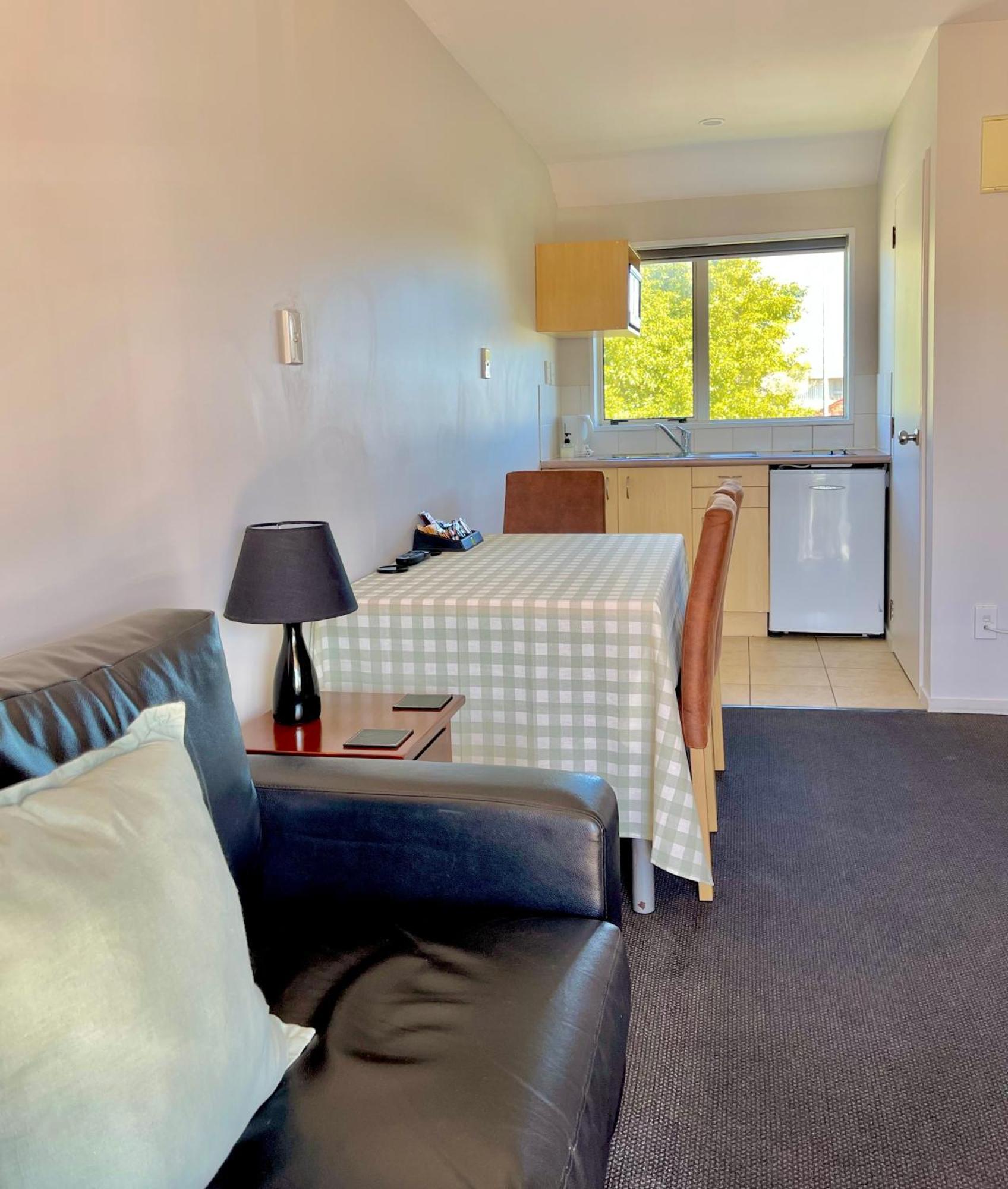 Amalfi Motor Lodge Christchurch Extérieur photo