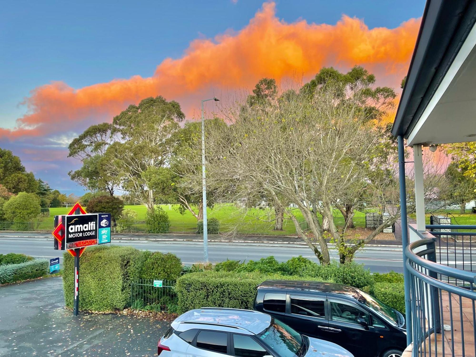 Amalfi Motor Lodge Christchurch Extérieur photo